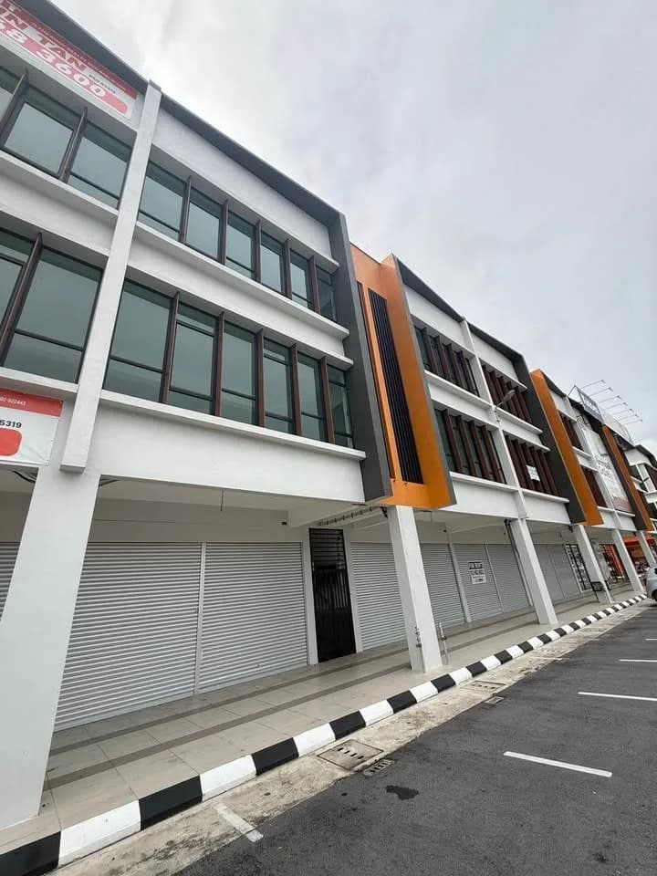 Shop for sale in Sector 35, Faridabad