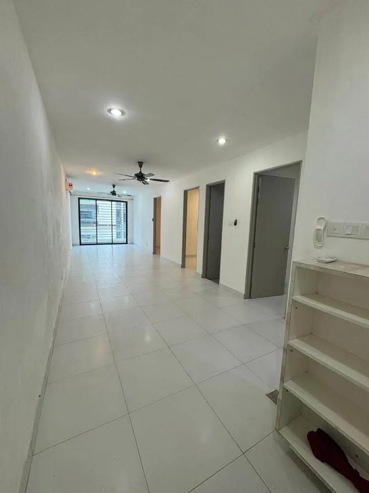 Shop for sale in Sector 85, Faridabad