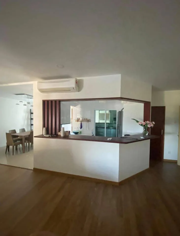 Shop for sale in Sector 82, Faridabad